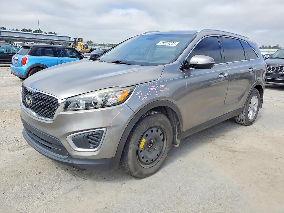 2017 KIA SORENTO — VIN 5XYPG4A33HG247609