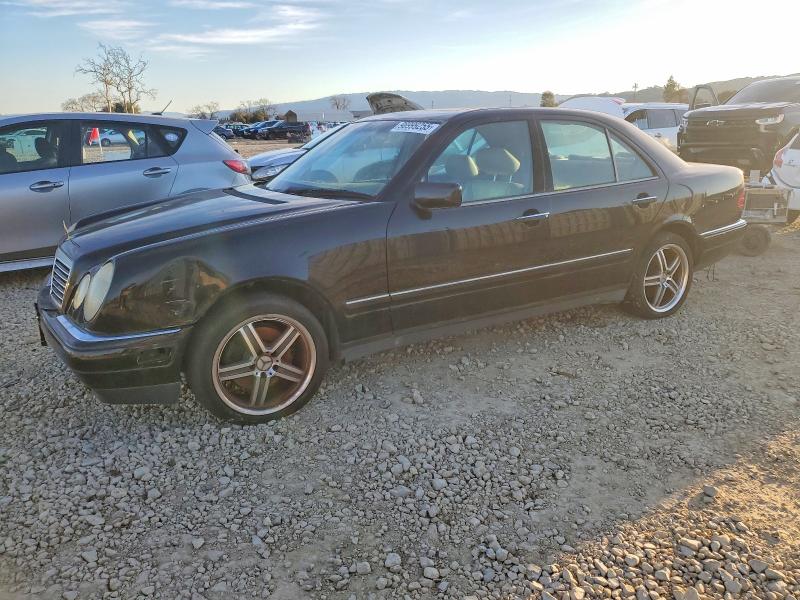 1998 MERCEDES-BENZ E 320 — VIN WDBJF65F6WA640363
