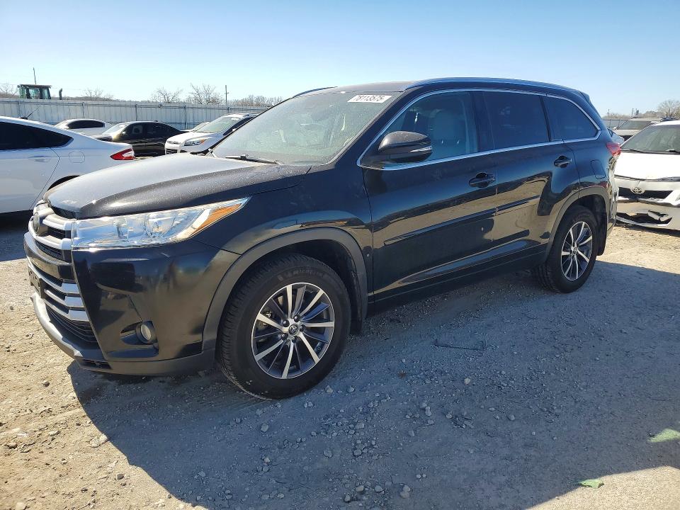 2017 TOYOTA HIGHLANDER — VIN 5TDJZRFH3HS419609