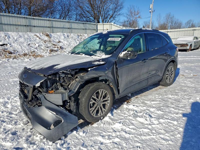 2021 FORD ESCAPE — VIN 1FMCU9H68MUA64621