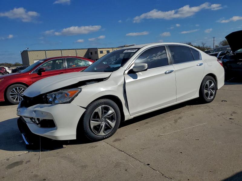 2017 HONDA ACCORD — VIN 1HGCR2F39HA220602