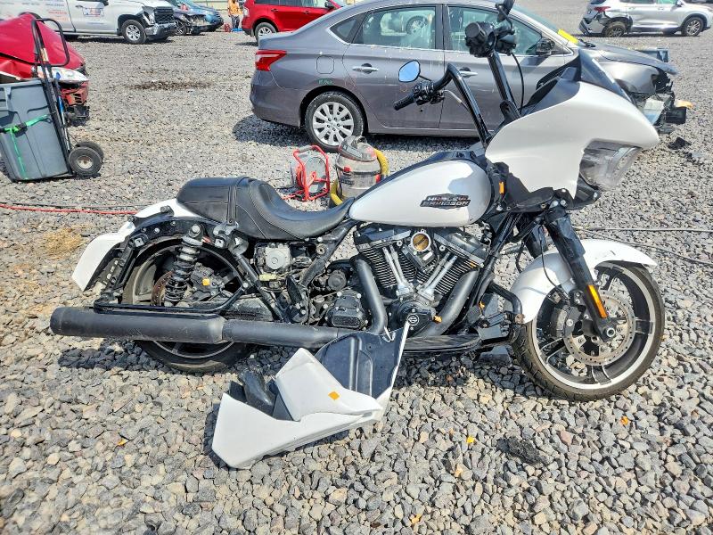 2024 HARLEY-DAVIDSON FLTRX — VIN 1HD1KH718RB646009