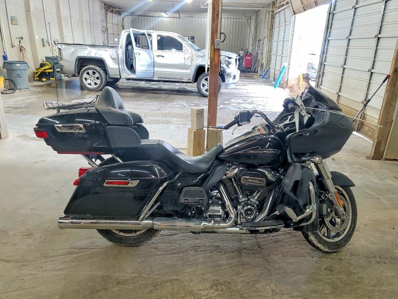 2019 HARLEY-DAVIDSON FLTRU — VIN 1HD1KGF11KB616903