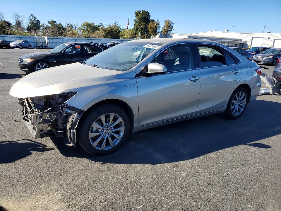 2015 TOYOTA CAMRY HYBRID — VIN 4T1BD1FK0FU145466
