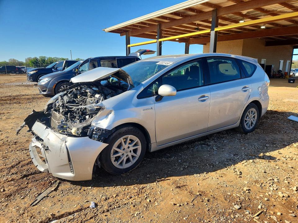 2015 TOYOTA PRIUS V — VIN JTDZN3EU8FJ031764