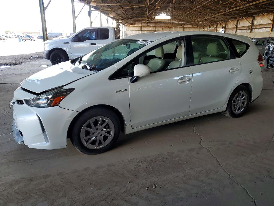 2015 TOYOTA PRIUS V — VIN JTDZN3EU8FJ018397
