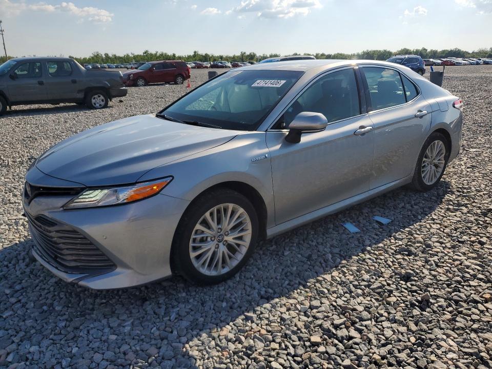 2018 TOYOTA CAMRY HYBRID — VIN 4T1B21HK7JU008729