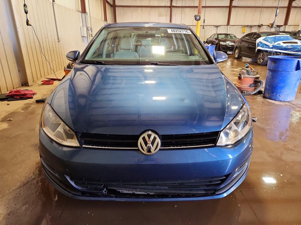 3VW217AU2HM022524