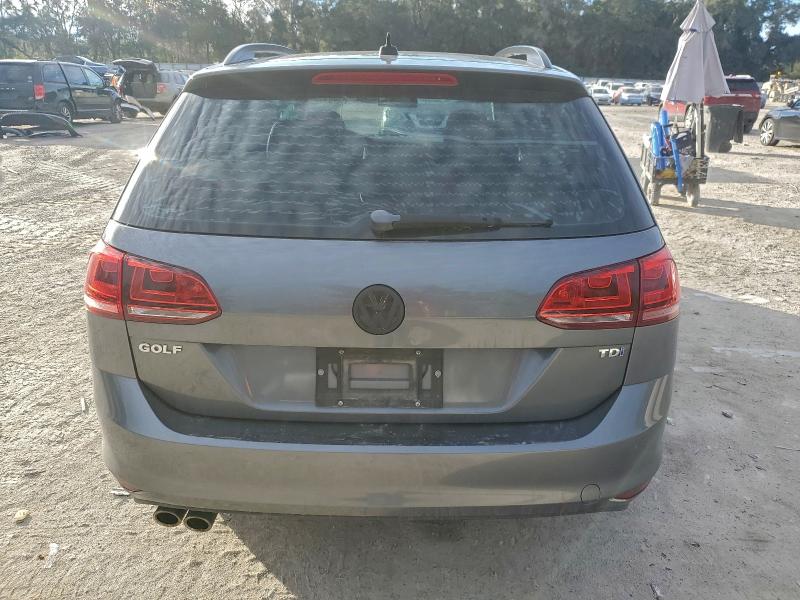 3VWCA7AUXFM510573
