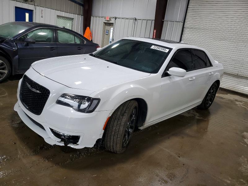 2018 CHRYSLER 300 — VIN 2C3CCAGGXJH149515