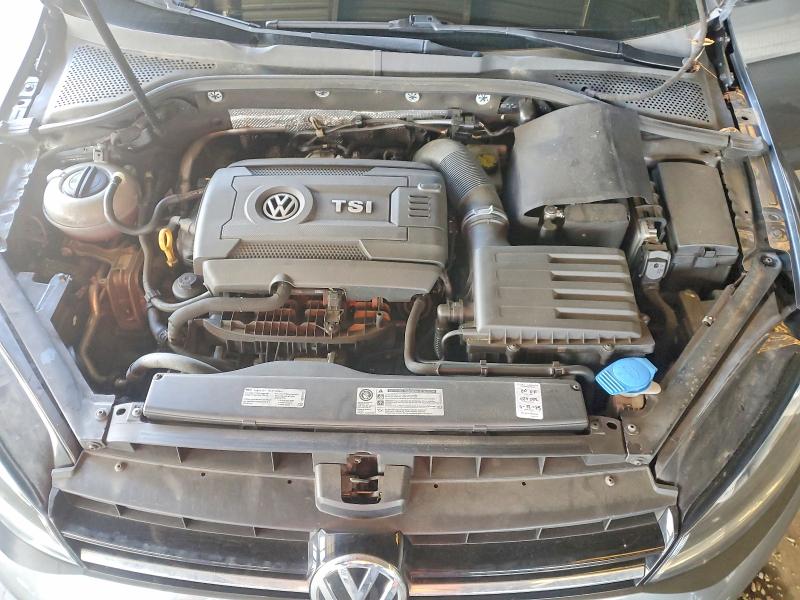 3VW217AU5GM043558
