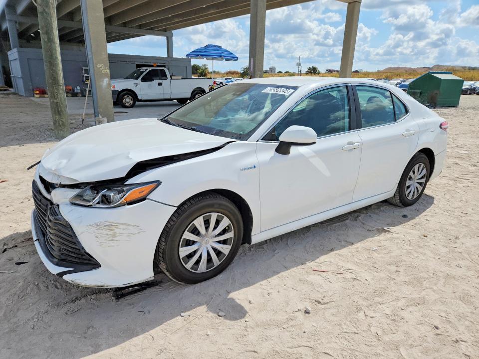 2020 TOYOTA CAMRY HYBRID — VIN 4T1C31AKXLU528406