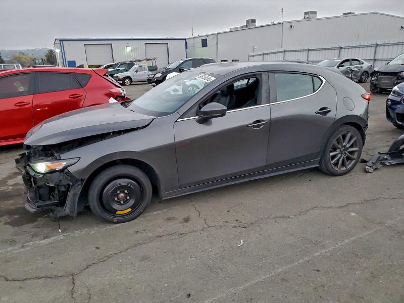 2020 MAZDA 3 PREFERRE — VIN JM1BPAMM9L1170606