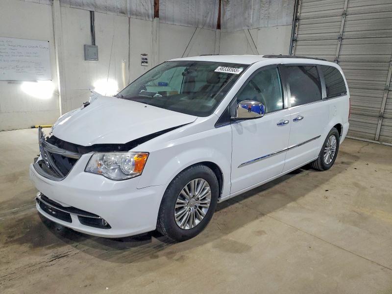 2015 CHRYSLER TOWN & COUNTRY — VIN 2C4RC1CG9FR547716