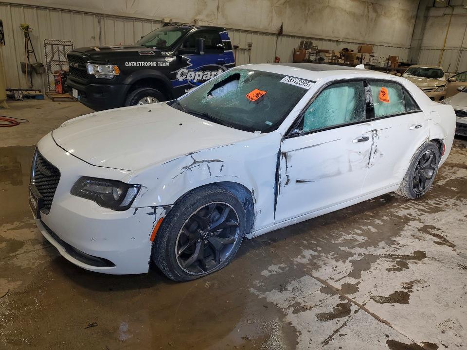 2022 CHRYSLER 300 — VIN 2C3CCABG9NH186987