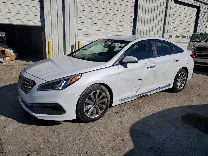 2015 HYUNDAI SONATA — VIN 5NPE34AF9FH043710