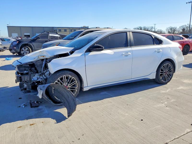 2024 KIA FORTE GT — VIN 3KPF44AC6RE830159