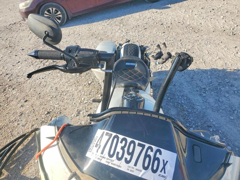 1HD1KTC16JB686201