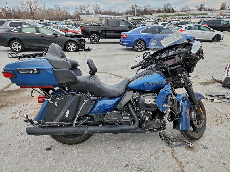 2022 HARLEY-DAVIDSON FLHTK — VIN 1HD1KEF12NB605563