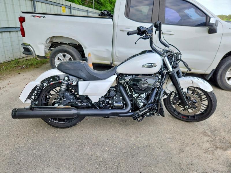 2024 HARLEY-DAVIDSON FLHX — VIN 1HD1KB716RB621123