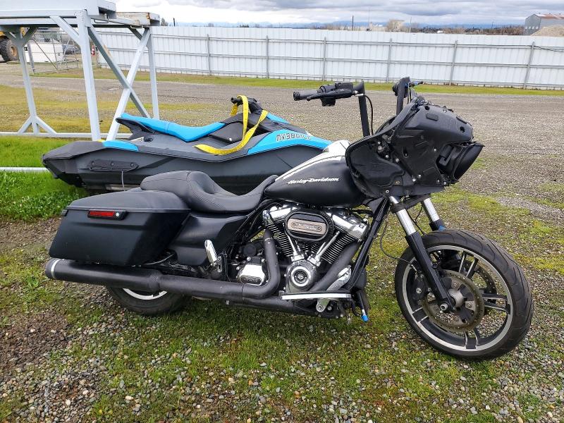 2017 HARLEY-DAVIDSON FLTRXS — VIN 1HD1KTC3XHB636428