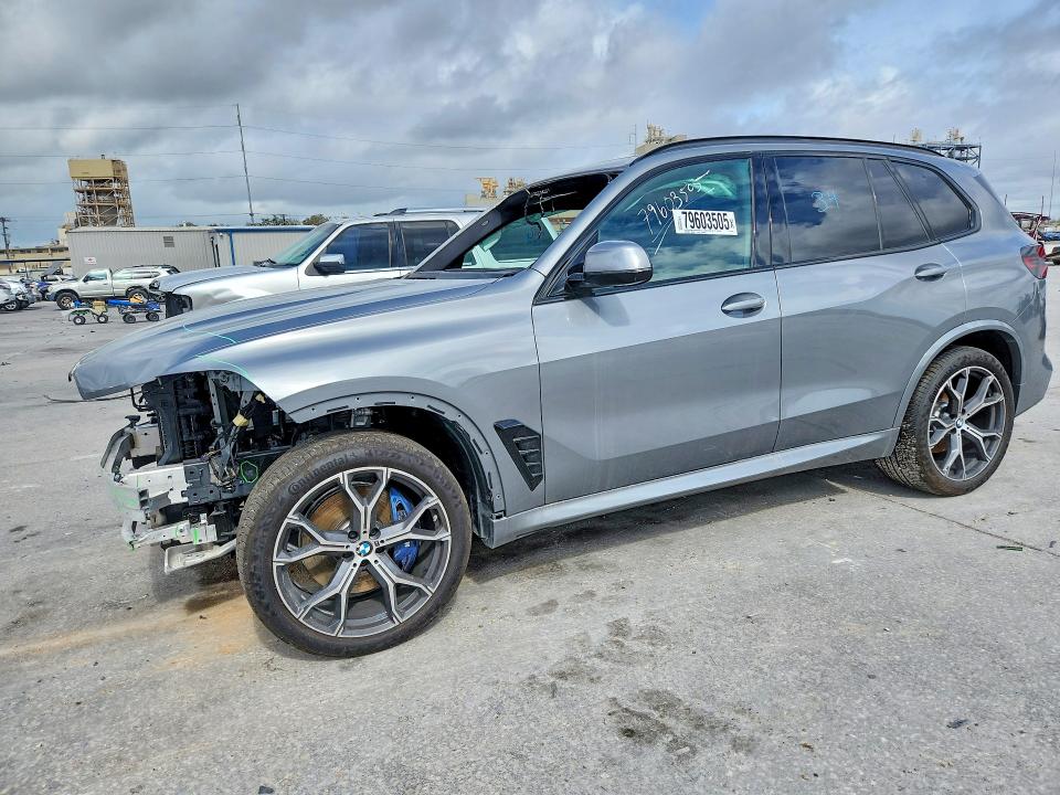 2026 BMW X5 — VIN 5UX13EU04T9173845