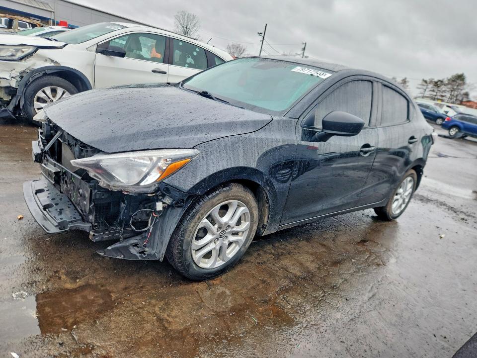 2018 TOYOTA YARIS IA — VIN 3MYDLBYV1JY316486