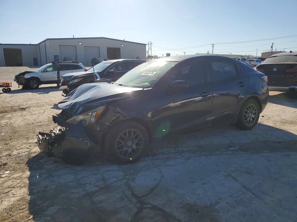 2018 TOYOTA YARIS IA — VIN 3MYDLBYV4JY308141
