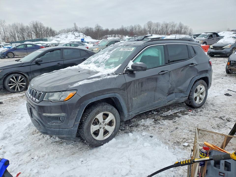 2018 JEEP COMPASS LA — VIN 3C4NJDBB8JT113451