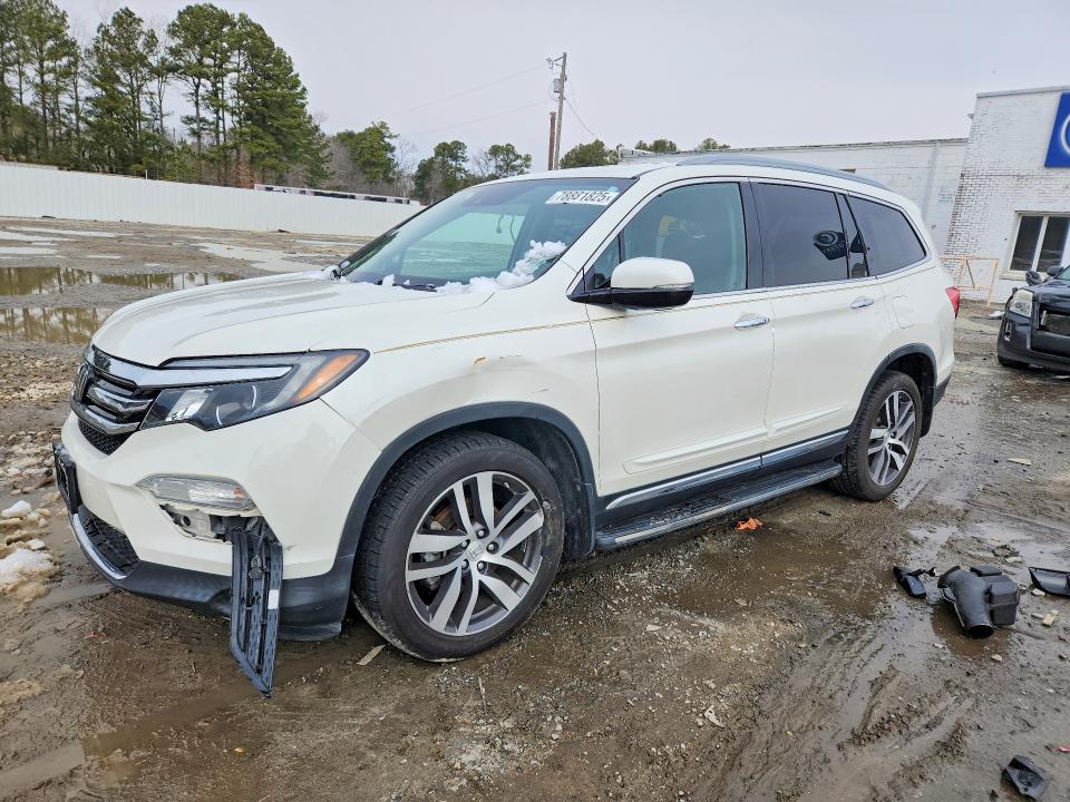 2018 HONDA PILOT — VIN 5FNYF6H90JB048835