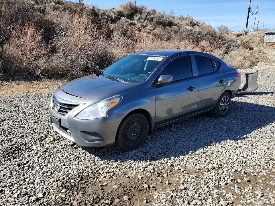 2017 NISSAN VERSA — VIN 3N1CN7AP4HL811157
