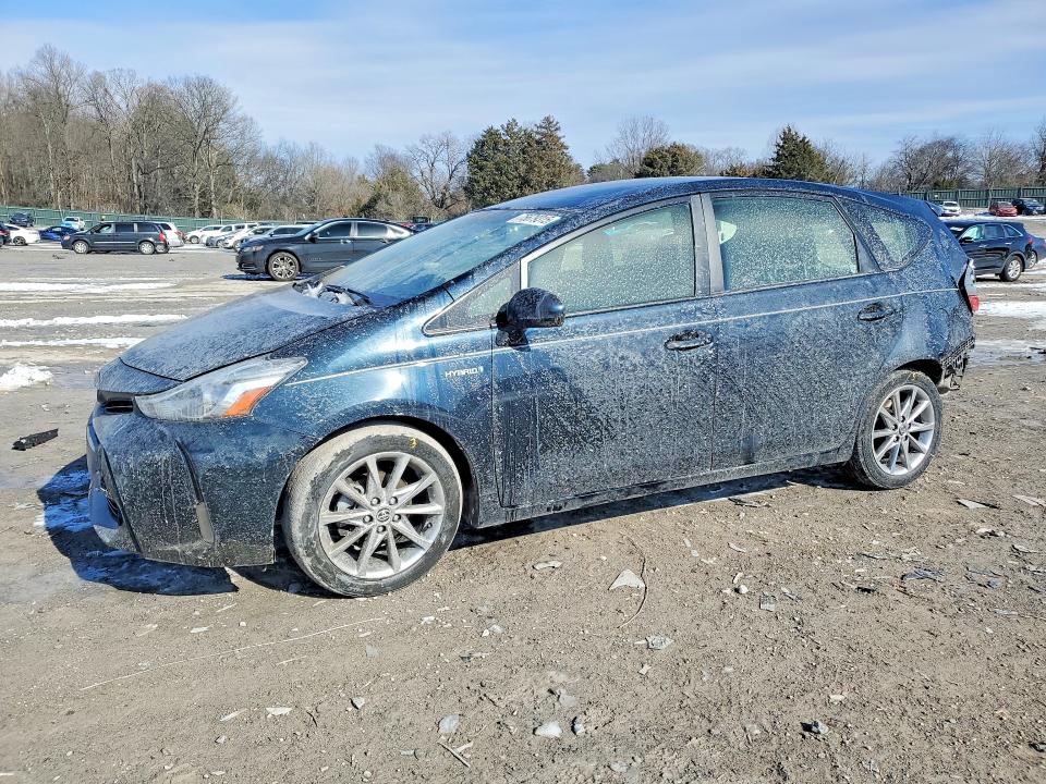 2017 TOYOTA PRIUS V — VIN JTDZN3EU8HJ058434