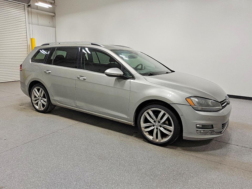 3VWC17AU1HM521657