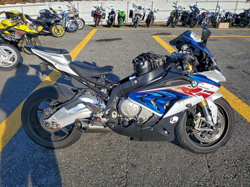 2018 BMW S 1000 RR — VIN WB10D6005JZ711243
