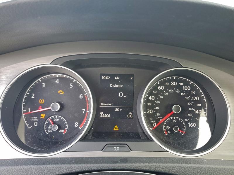 3VW917AU6FM040892