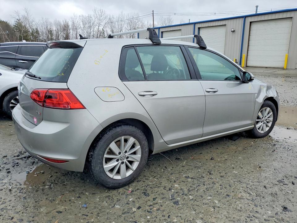 3VW217AU7GM017768
