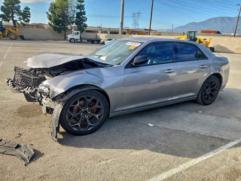 2016 CHRYSLER 300 — VIN 2C3CCABG6GH229894