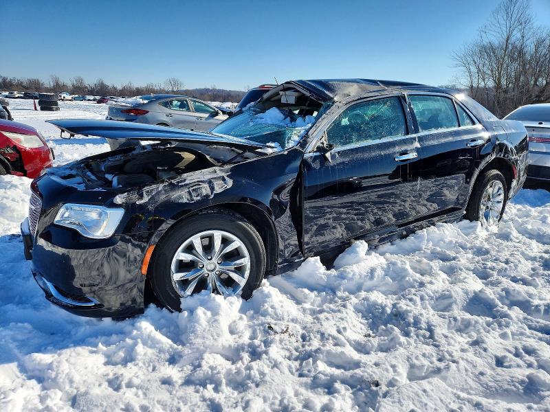 2018 CHRYSLER 300 — VIN 2C3CCAAG4JH320896