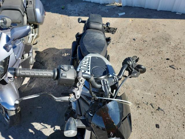 1HD1ZF116RB302879