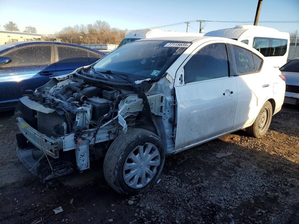 2018 NISSAN VERSA — VIN 3N1CN7APXJL877587