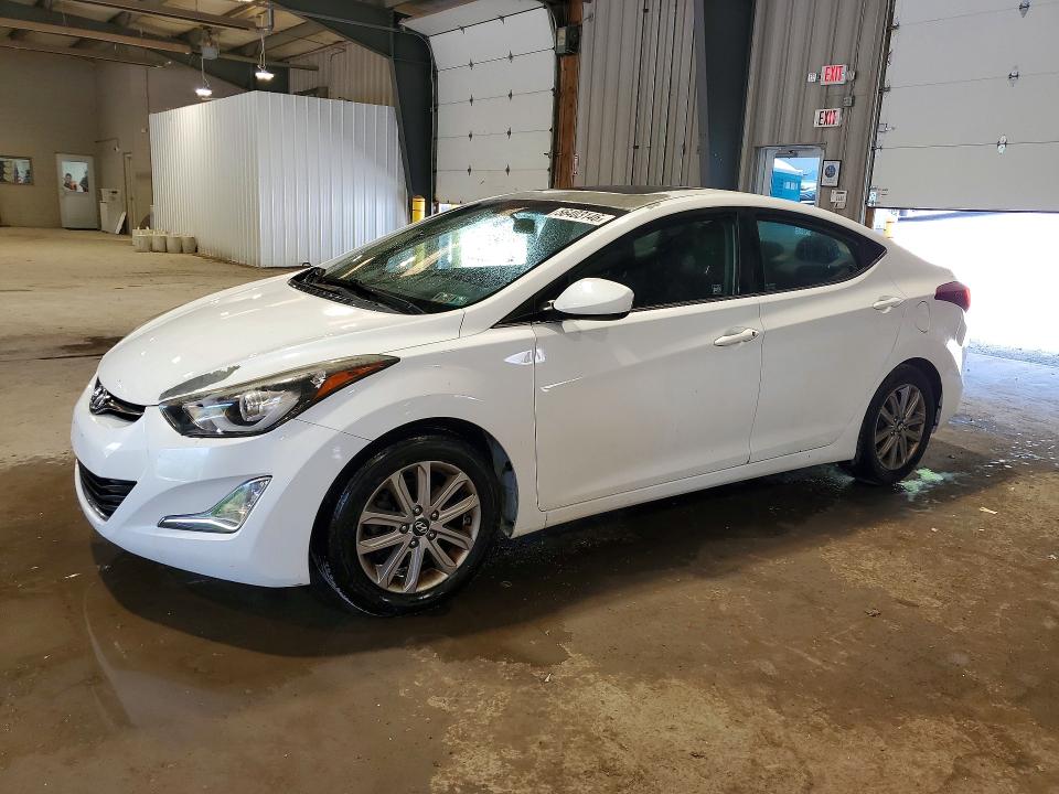 2015 HYUNDAI ELANTRA — VIN 5NPDH4AE0FH643746