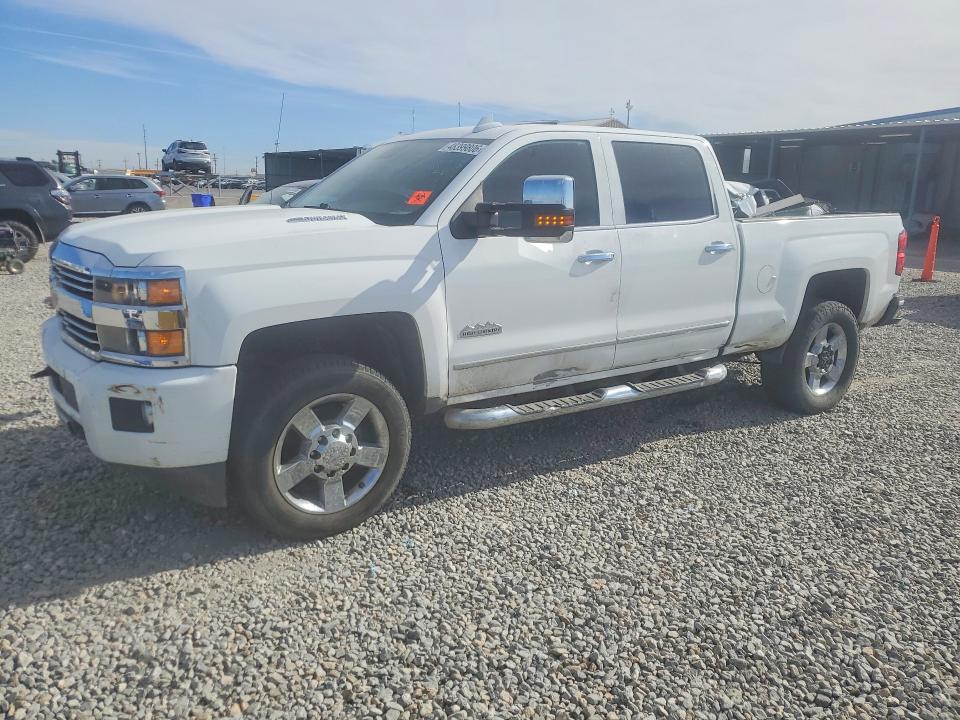 2015 CHEVROLET SILVERADO — VIN 1GC1KXE85FF580051