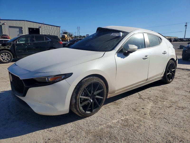 2019 MAZDA 3 PREFERRE — VIN JM1BPAMM4K1146714