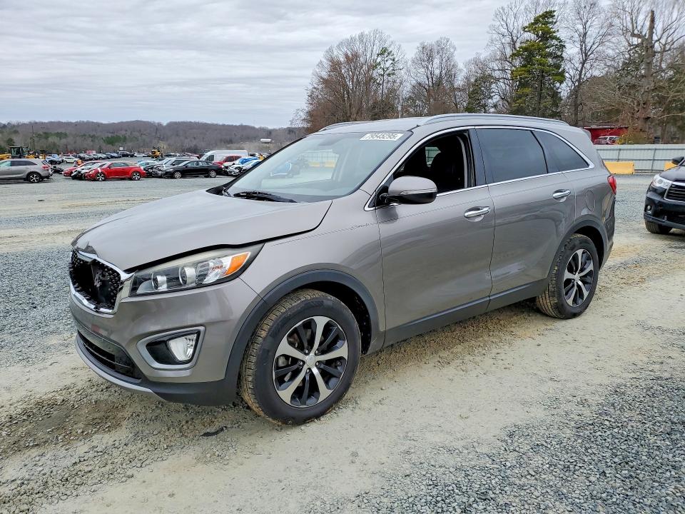 2016 KIA SORENTO — VIN 5XYPH4A13GG022066