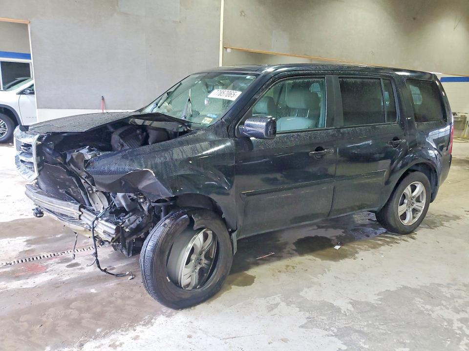 2015 HONDA PILOT — VIN 5FNYF3H51FB010582
