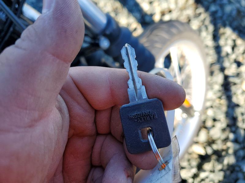 1HD4LE227LB410628