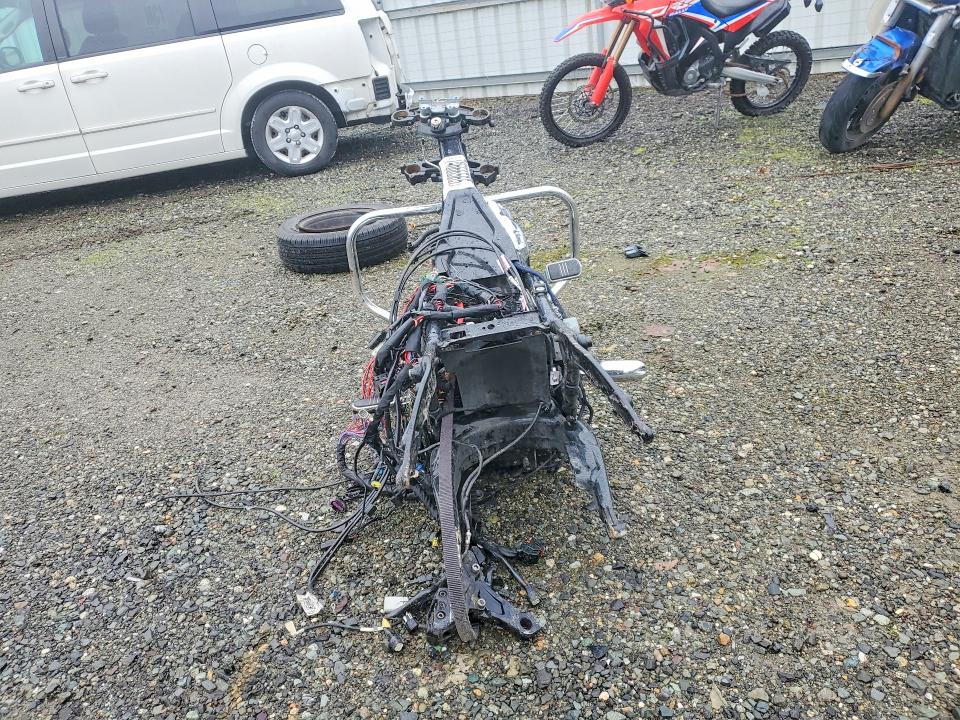 1HD1KHC12LB634211
