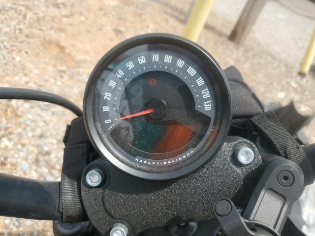 1HD1YXA18SB020225