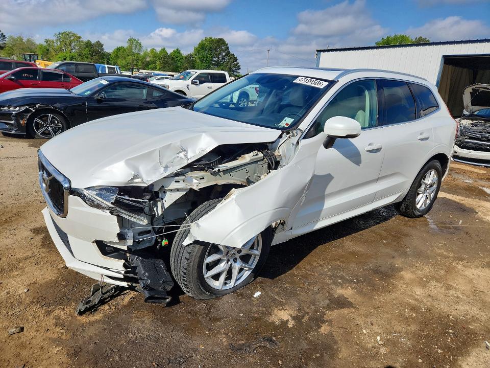 2018 VOLVO XC60 — VIN YV4102RK9J1024861
