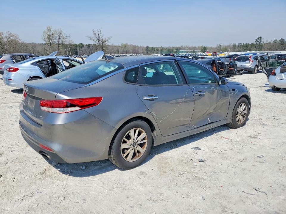 5XXGT4L37JG185957
